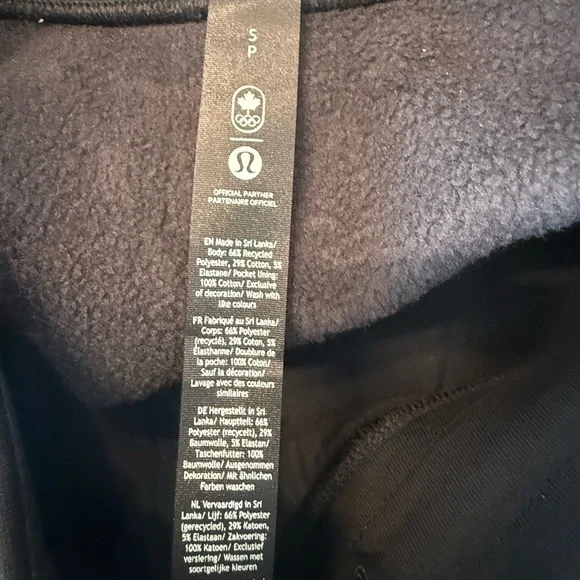 Women Canada Olympic 2026 Big Cozy Sweatpants Size Small - Picture 6 of 6